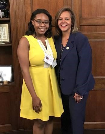 Congresswoman Robin Kelly with Taylor Ausley, the winner of the 2018 Congressional Art Competition
