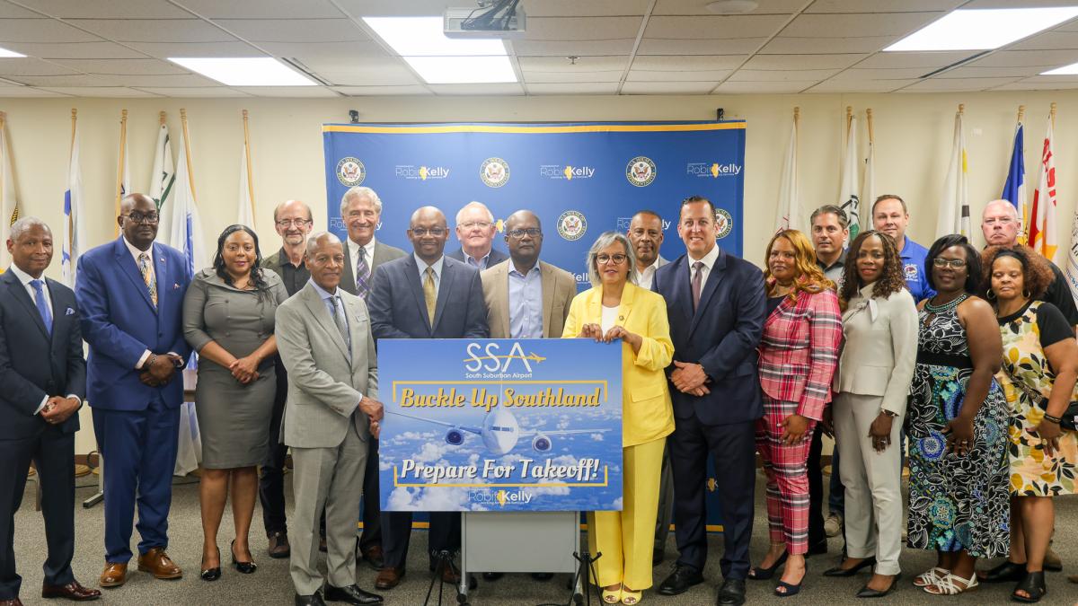 Rep. Kelly and  Southland leaders gather in support of the South Suburban Airport 